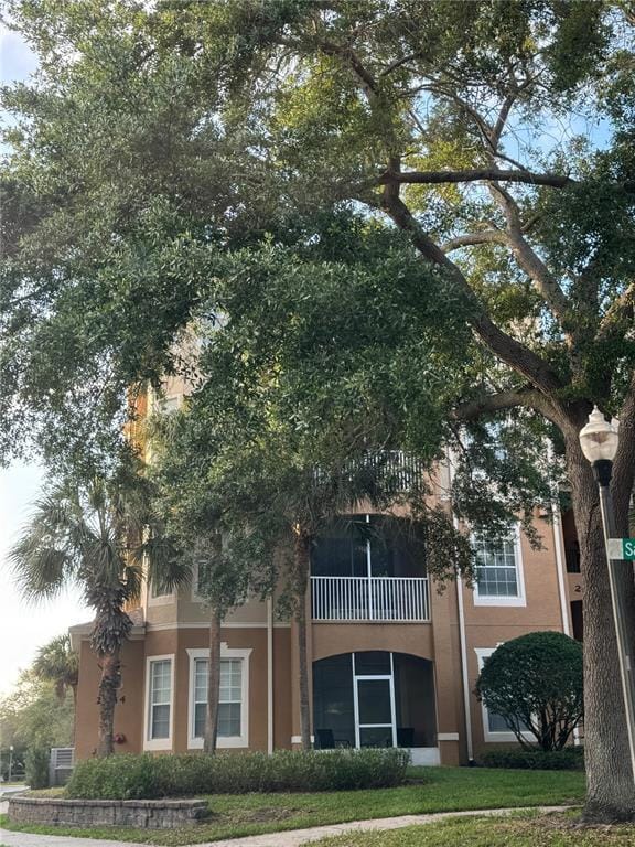 Building Photo - 2484 San Tecla St