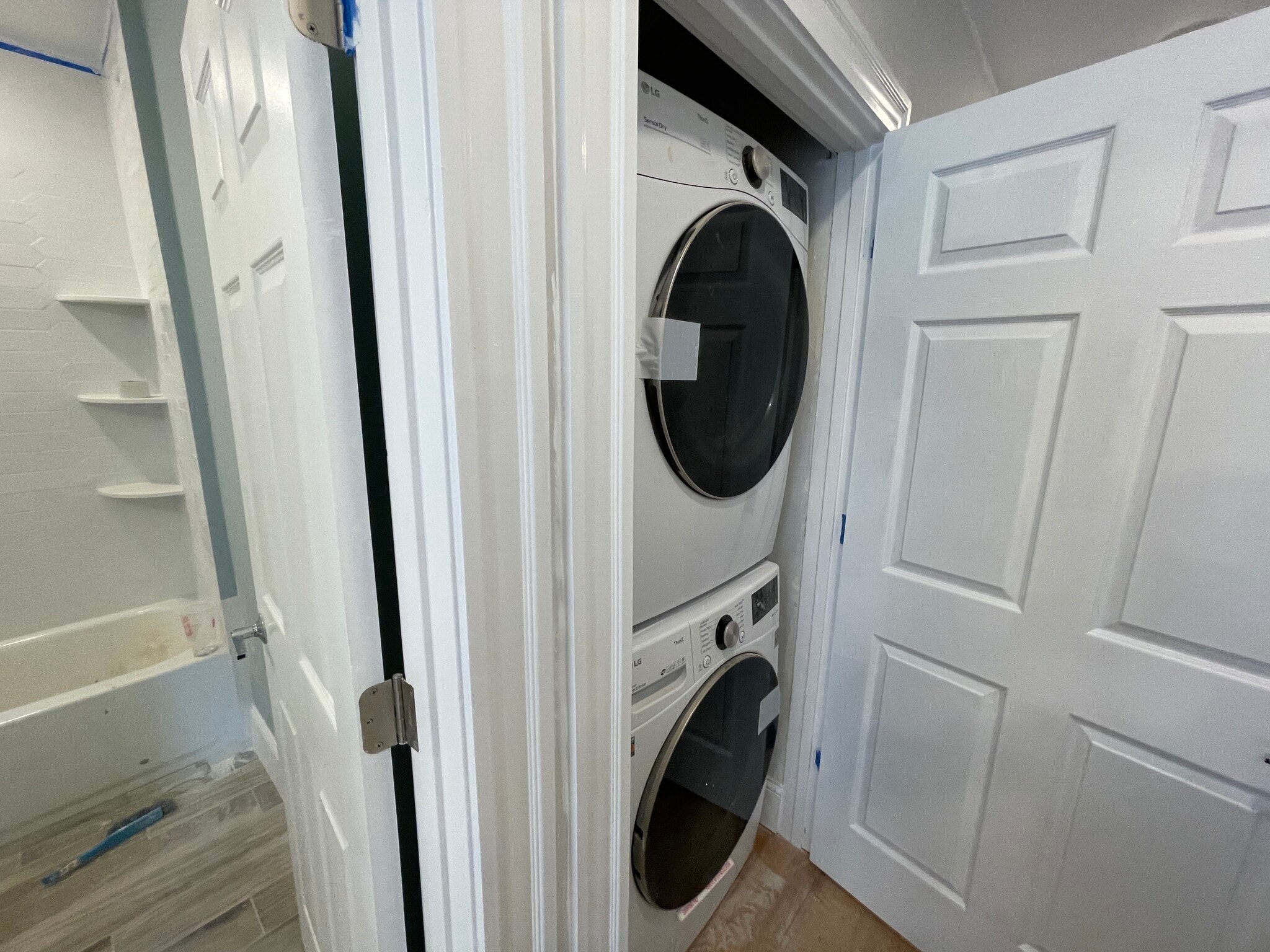 Building Photo - 158 Morrison Ave