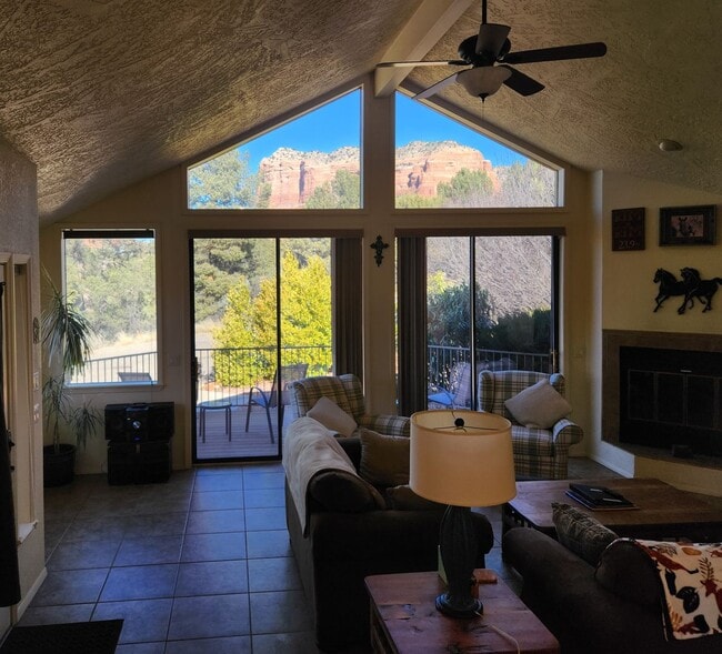 Building Photo - Gorgeous Views and a backyard oasis at this Fully Furnished Beauty!