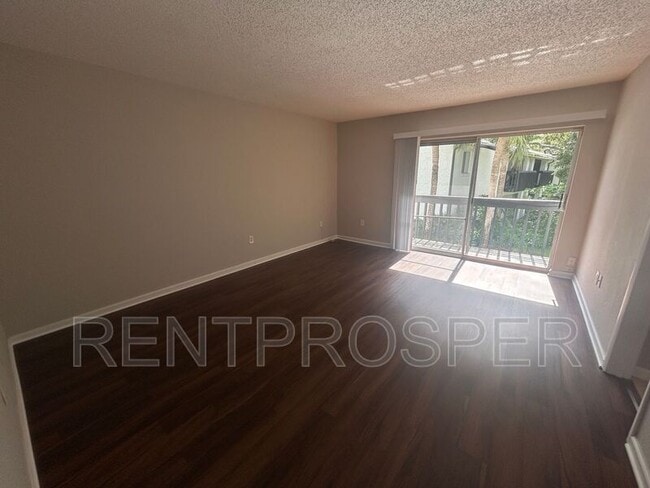 Building Photo - 4351 S Semoran Blvd