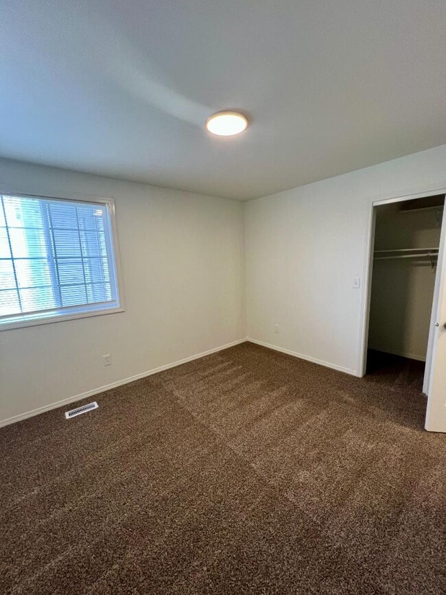 Building Photo - 1630 Targhee St