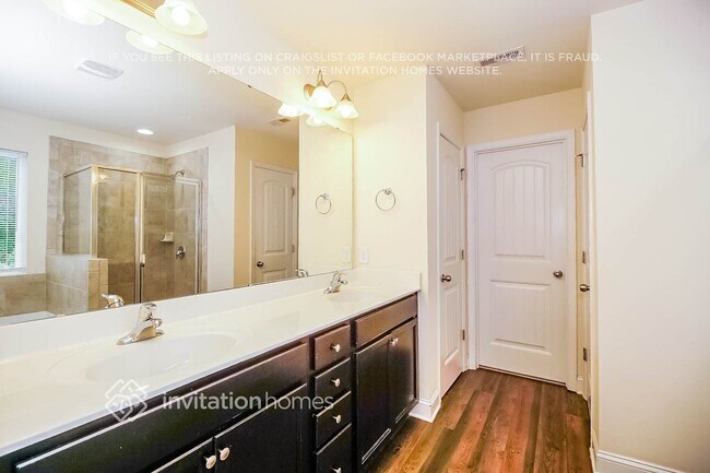 Building Photo - 190 Sassafras Rd