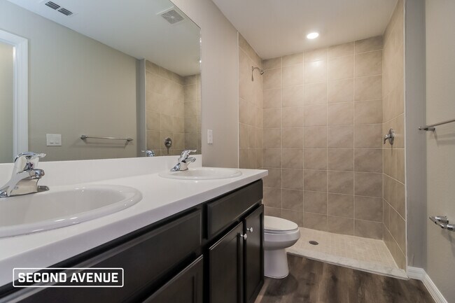 Building Photo - 488 Adalia Terrace