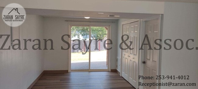 Building Photo - 483- Fully Renovated 4 Bedroom on Quiet Cu...