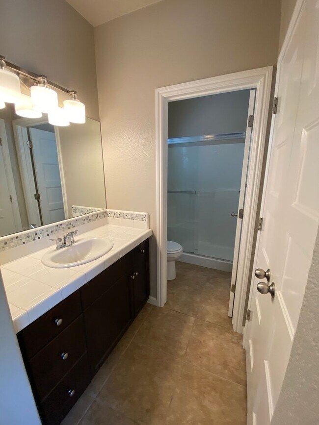 Building Photo - 3461 Alcove Way