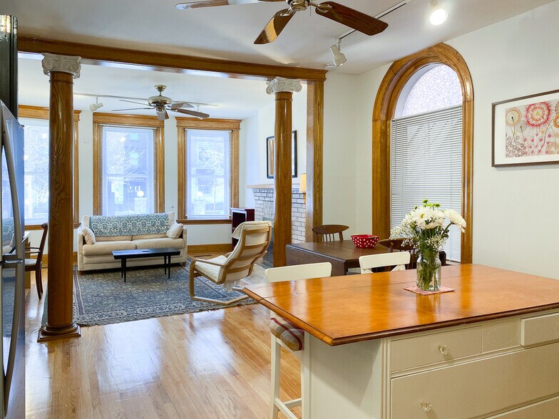 Primary Photo - 511 Orange St