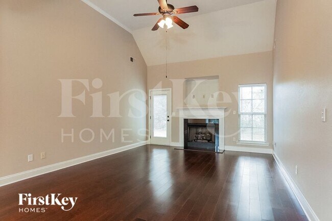 Building Photo - 1012 Pilgrim Ln