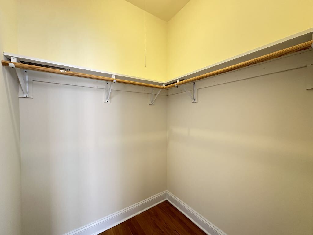 Building Photo - 2737 N Spaulding Ave