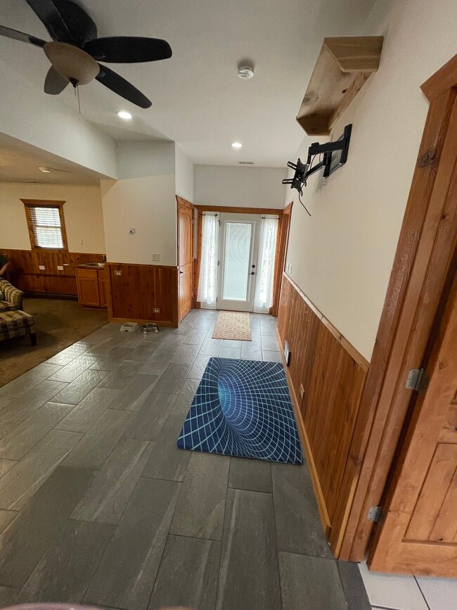 Building Photo - 26321 W Grass Lake Rd