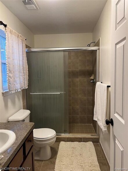 Building Photo - 8357 Williamstown Dr