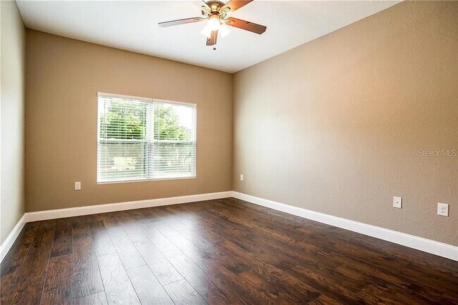 Building Photo - 5438 Lunn Landings Ave