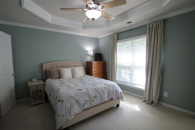 Building Photo - Exclusively Offered by Muse Realty Rentals...