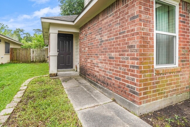 Building Photo - 24826 Broad Pine Dr