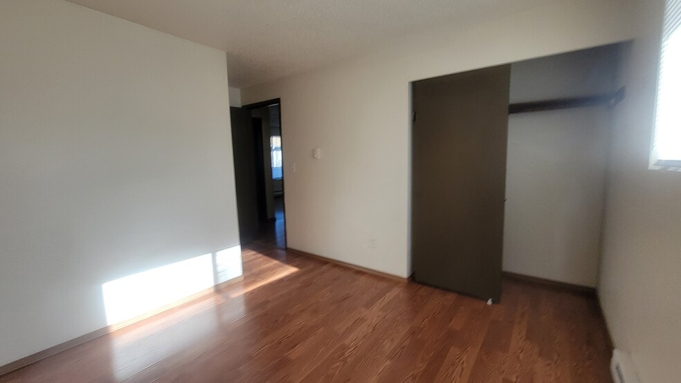 Bedroom - 6910 S Madison St