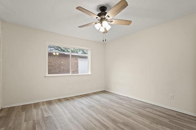 Building Photo - 2211 Salem Dr