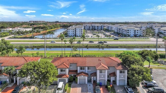 Building Photo - 2867 SW 125th Ave