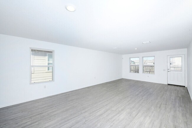 Building Photo - SA- Texas A&M Area / Vida Subdivision