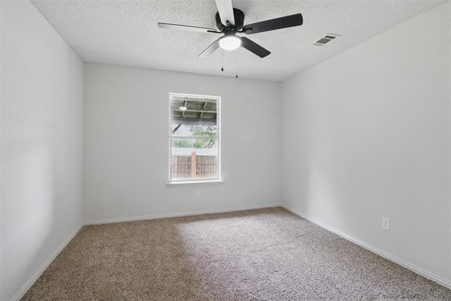 Building Photo - 2305 Basil Dr