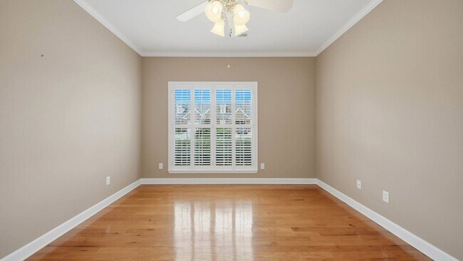 Building Photo - 2 bedroom East Brainerd Townhome