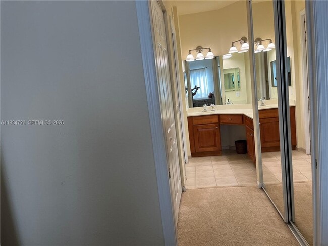 Building Photo - 3500 Oaks Clubhouse Dr