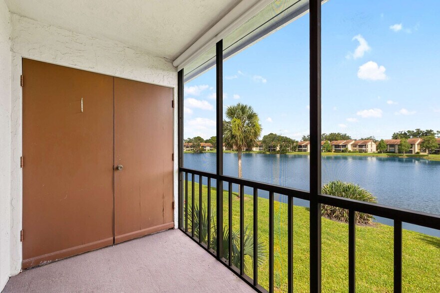 Building Photo - 138 Cypress Ln