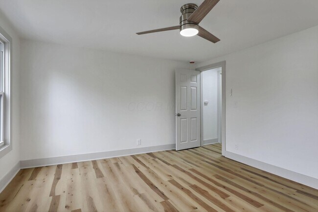 Building Photo - 2486 Findley Ave