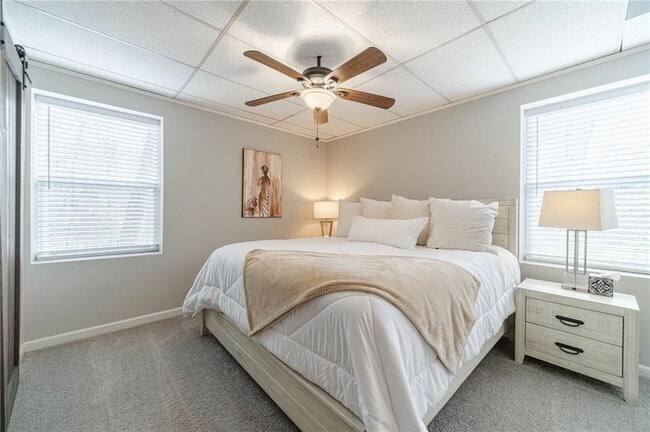 Building Photo - 691 Harbor Cove