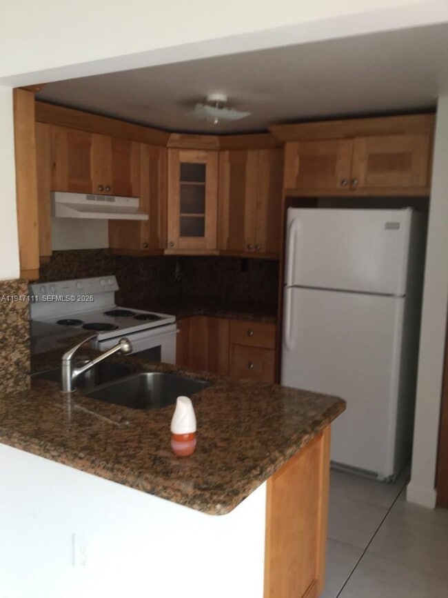 Building Photo - 10303 NW 9th St Cir