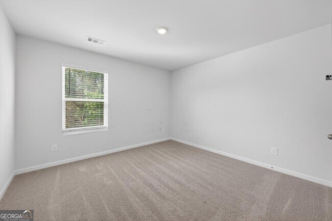 Building Photo - 7566 Jennadee Dr