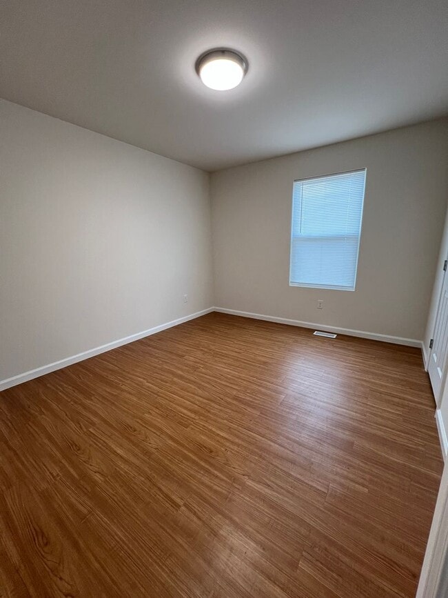 Building Photo - Brand New House 4 beds/2baths