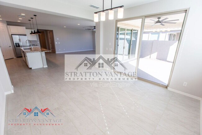 Building Photo - 17625 W Pasadena Ave