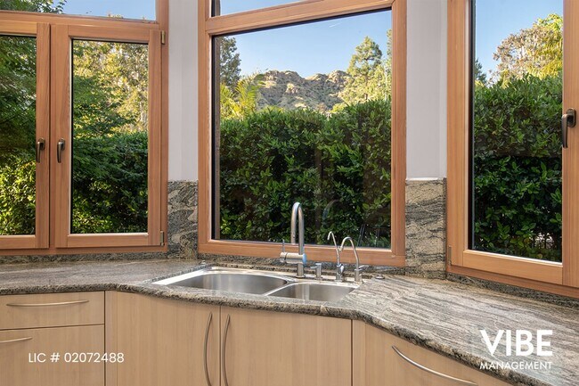 Building Photo - Rare Grand Estate in North Ranch — Resort Living at Its Finest