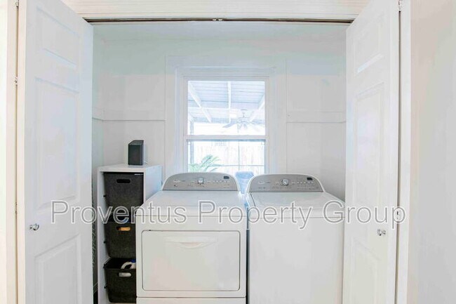 Building Photo - 14 Lieutenant St