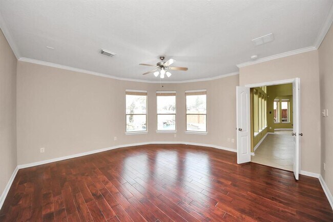 Building Photo - 6423 Middlelake Ct