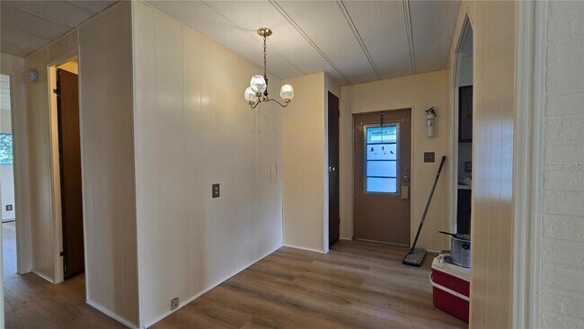 Building Photo - 7393 Fairlane Ave