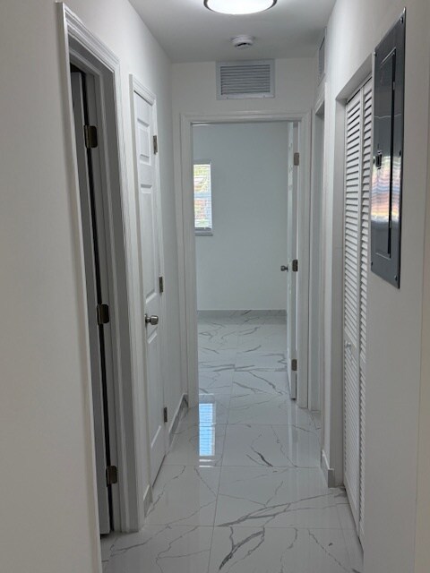 Building Photo - 5962