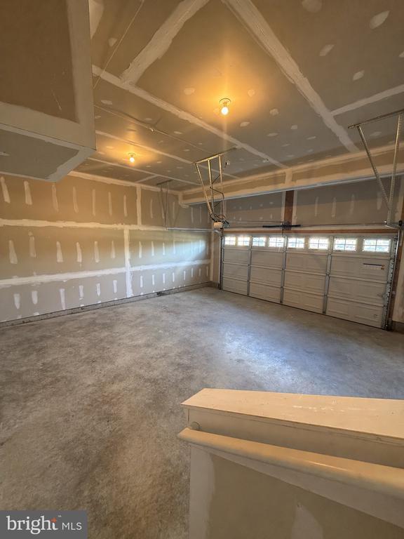 Building Photo - 1407 Pinkerton St