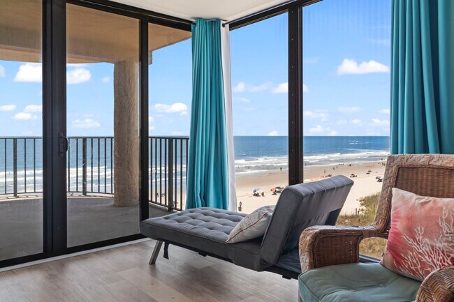 Building Photo - 1425 S Ocean Blvd