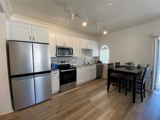 Building Photo - 20 SW 6th St