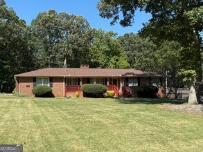Building Photo - 110 Otelia Ln