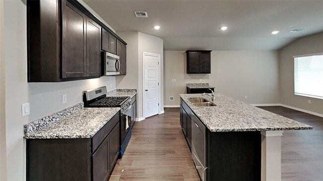 Building Photo - 4413 Palmetto Blf Dr