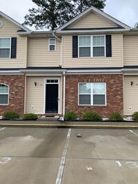 Building Photo - Yorktown Place-Gated Townhome Community-Tibet Ave.