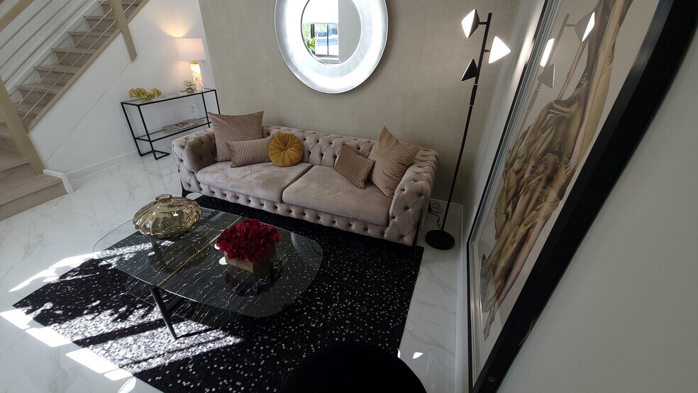 Building Photo - 441 E 23rd St