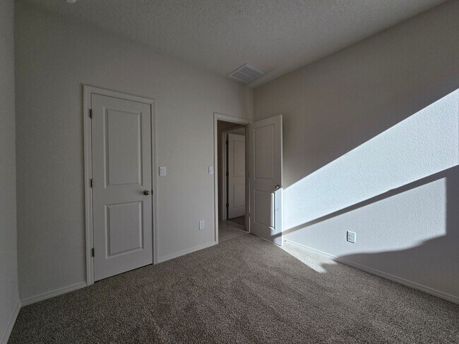 Building Photo - 3937 Soledad