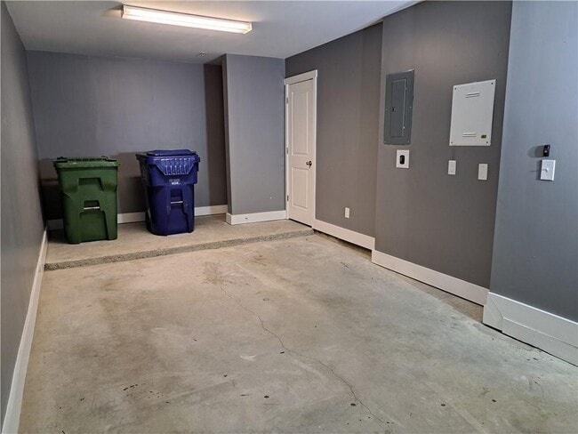 Building Photo - 221 Semel Cir NW