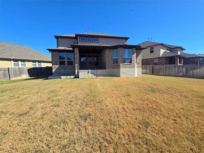 Building Photo - 2320 Bravo Ct