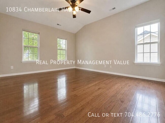 Building Photo - 10834 Chamberlain Hall Ct