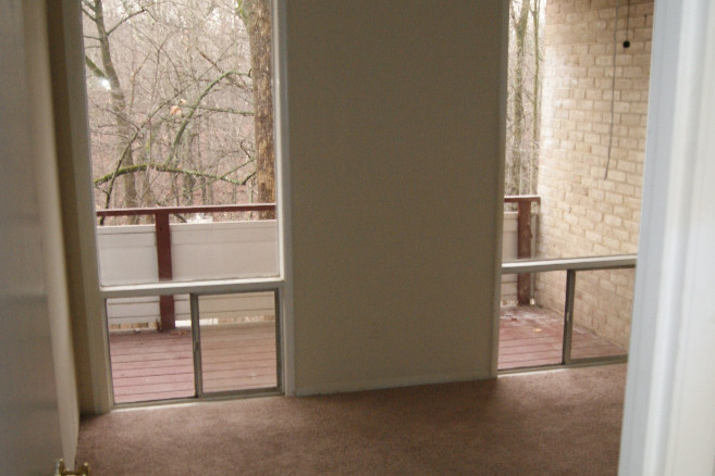 Building Photo - 7531 Spring Lake Dr