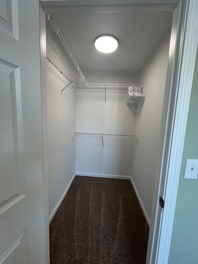 Building Photo - 3 bedroom, brand new!!