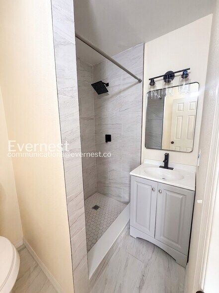 Building Photo - 5633 Crissman Dr N